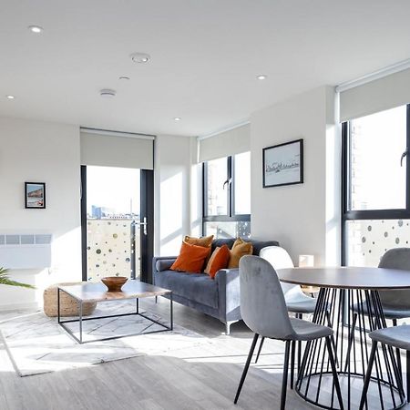 Guestready - A Modern Getaway In Vauxhall Liverpool Eksteriør billede